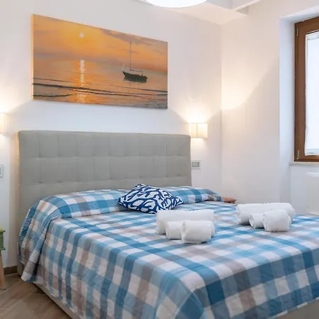 Appartamento La Finestra Sul Porto Di Con Parcheggio Privato